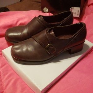 Liz Baker Brown Dress Shoes